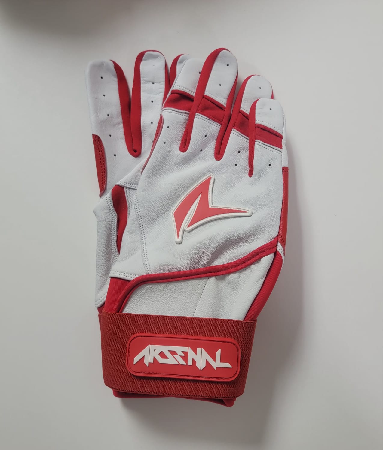 ARSENAL LONG CUFF BATTING GLOVES
